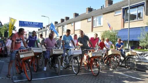 Bakkie fietsen met sponsors