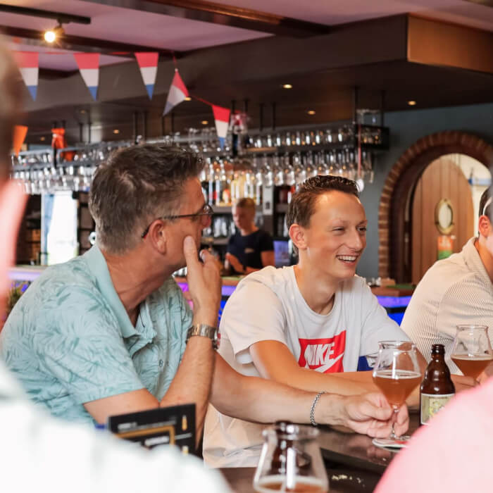 18 bierproeverij
